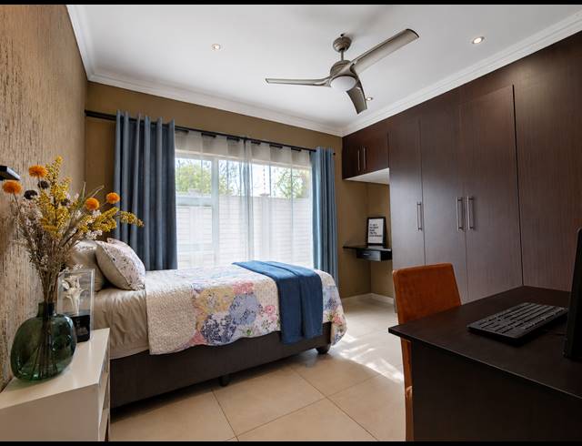 2 BEDROOM TOWNHOUSE FOR SALE IN THREE RIVERS